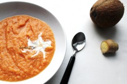 Zupa � krem marchewkowy z kokosem i imbirem