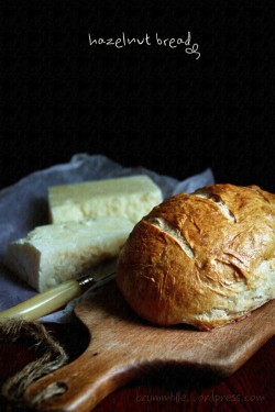 Chleb z orzechami