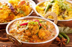 Kultura indyjska – poznaj podstawowe zasady jedzenia posiłków