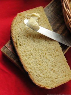 Chleb kukurydziany na poolish czyli polskim rozczynie drożdżowym