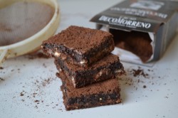 Brownie czekoladowe z kawałkami czekolady