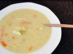 Kitchen Witchery: Zupa krem z kalafiora (bez śmietany i bez mięsa)