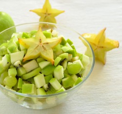 Sałatka – zielony mix owocowy