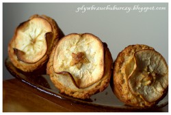 Muffiny jabłkowo – orzechowe