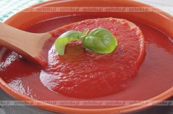 Sos pomidorowy po włosku na ostro