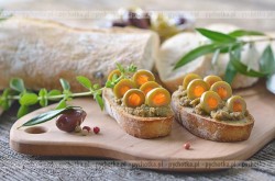 Pasta z oliwek na ostro