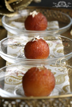 Gulab Jamun- indyjskie pączki