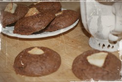 Ciasteczka kakaowe z jabłkiem – brownie na jeden kęs