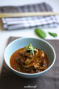Tajskie curry z wieprzowiny z kurkumą