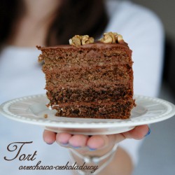 tort orzechowo-czekoladowy