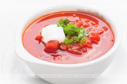 Zupa pomidorowo-paprykowa ( zimowa )