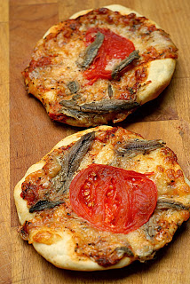 Mini pizze z anchois