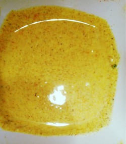 złoty sos jogurtowy do sałatki