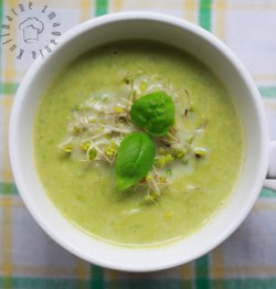 Zupa z zielonego groszku ~