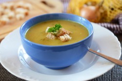 Zupa-krem-z-cebuli