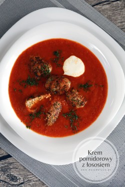 Pomidorowy krem z pulpetami z łososia | Moja DelicjaMoja Delicja